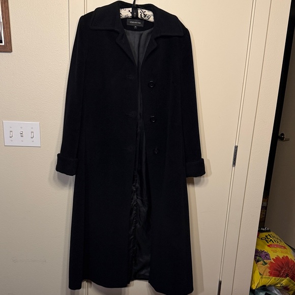 Jones New York Jackets & Blazers - Jones New York Elegant Black Trench Coat
